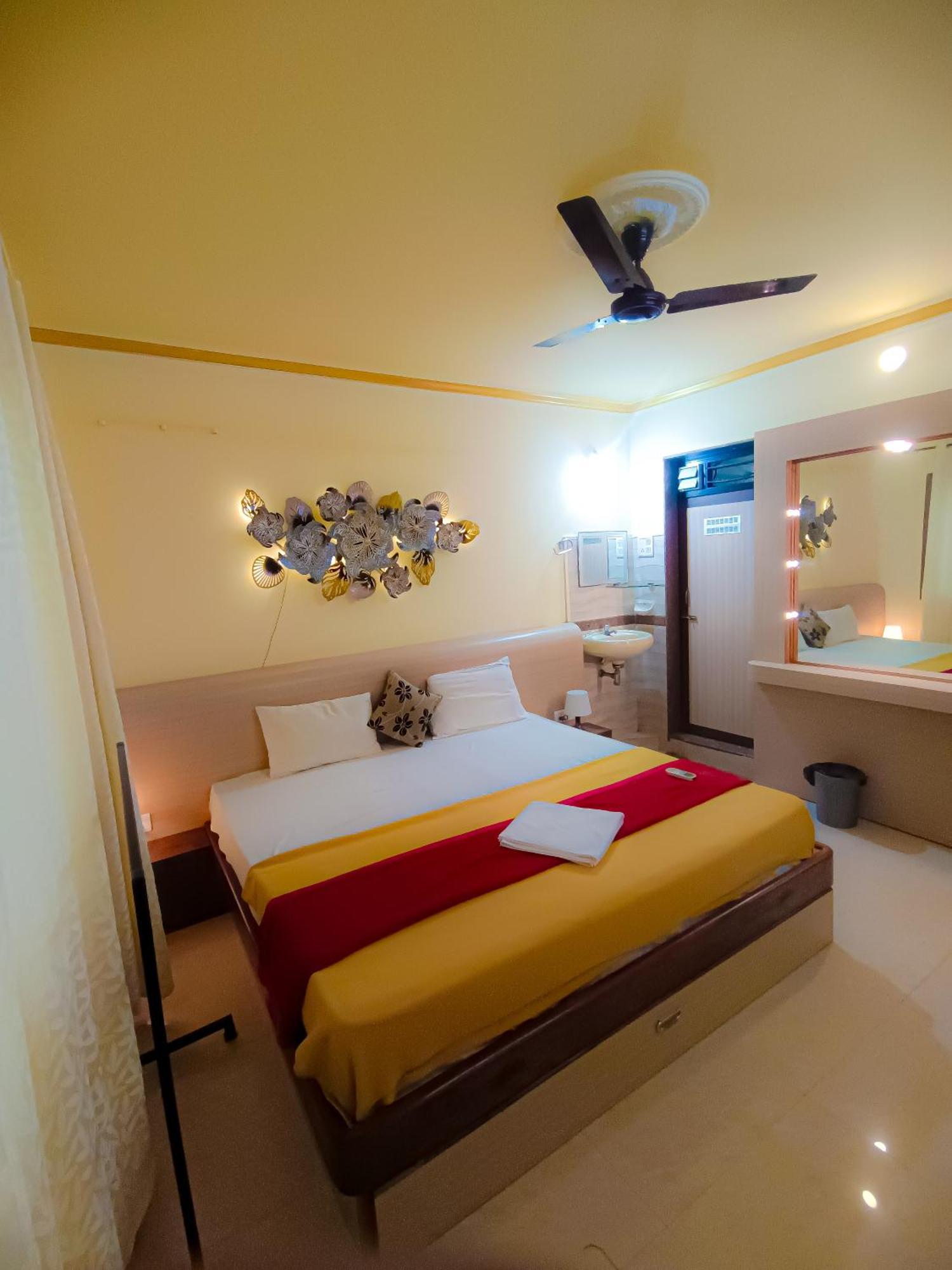 Shradha Luxury Room Калангут Екстер'єр фото